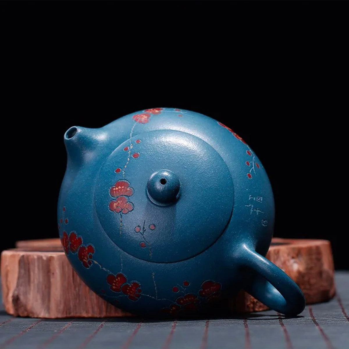 Yixing Zisha Blue Teapot – Handcrafted Purple Clay - From the Top